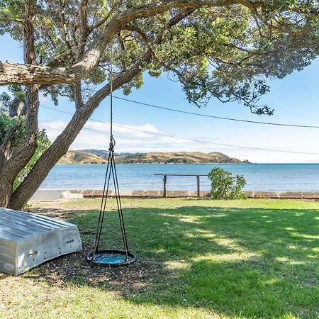 Brony'S Beachfront-Short And Long Term Stays Porirua Dış mekan fotoğraf
