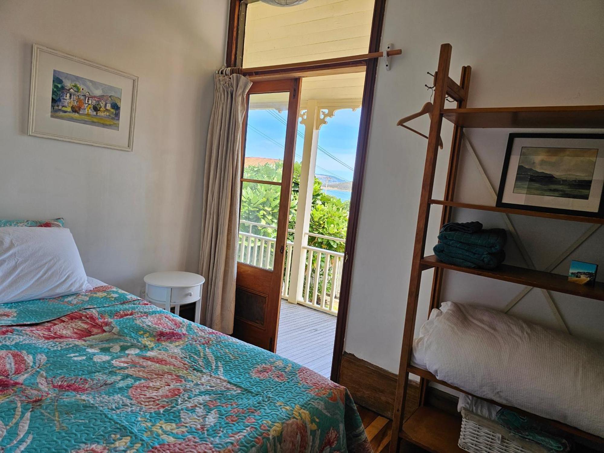 Brony'S Beachfront-Short And Long Term Stays Porirua Dış mekan fotoğraf
